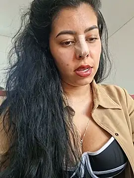 Luiannan Live XXX chat