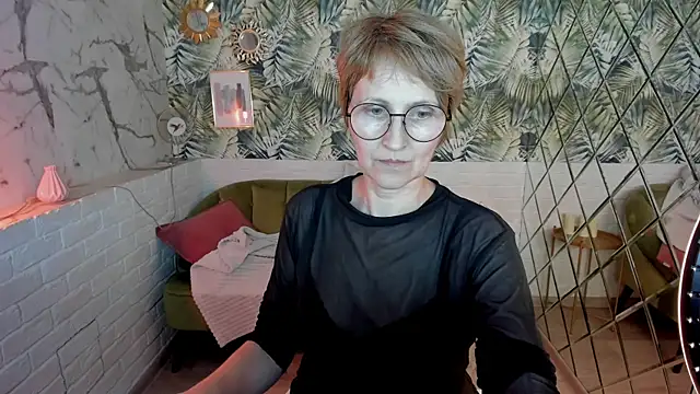 Paris_Cherry Chat XXX live