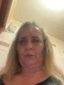 Chat XXX en directo de Irina2909@xh
