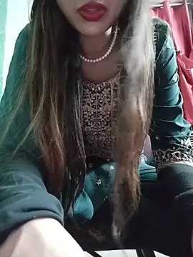 Noor_Darliing: απευθείας συνομιλία ΧΧΧ