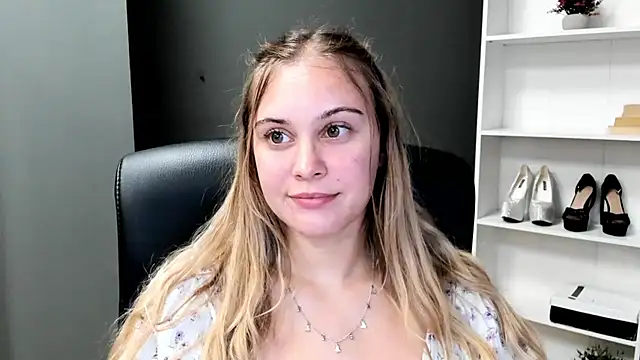 kitty_valeria Live XXX-chat