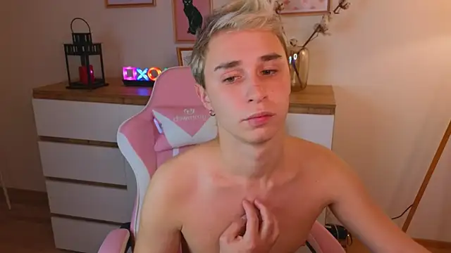 XXX chat uživo modela e1v1s