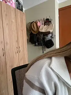 Miabonnett_ – Live XXX-chat
