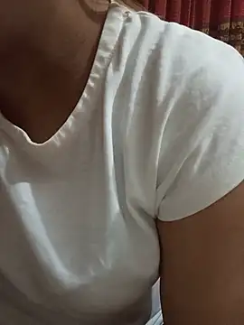 Tanha18's Live XXX Chat