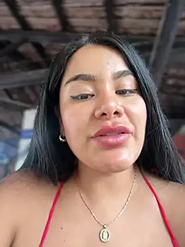 Issane_Peru Live XXX Chat