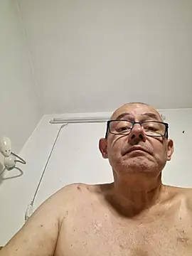 Marlon92700 Live XXX-Chat