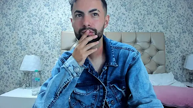 Chat +18 de AndrewCrooss ao vivo