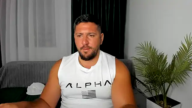 عرض كام Gold_Alpha_Boy