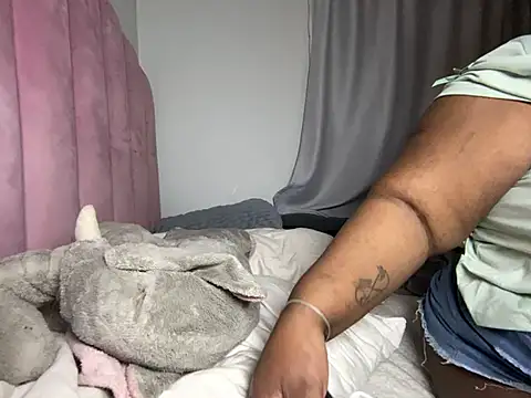 Czat XXX na żywo – MissLola27