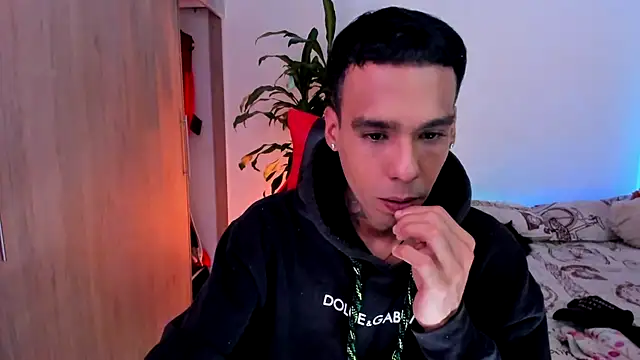 Damianwhite live XXX chat