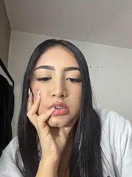 Amelie_rouse – Live XXX-chat