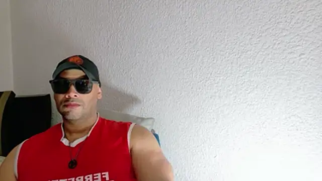 عرض كام musclehetero