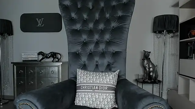 Mistress-Kennya – Naživo XXX chat