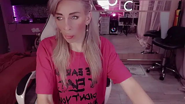 Chat XXX ao vivo de AnnieGOld_