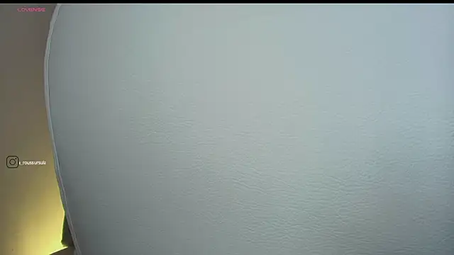 Chat +18 de octavia_rouse ao vivo