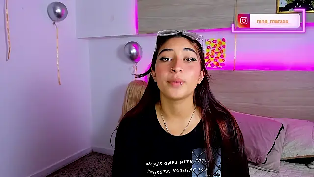 Živý XXX chat Nina-Mars