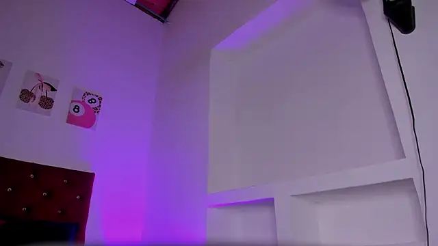 kittymonroe1 Adlı Modelin Canlı XXX Sohbeti