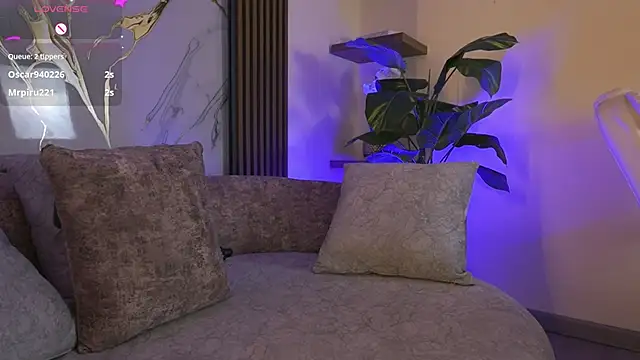 LiaWheeler Chat XXX live