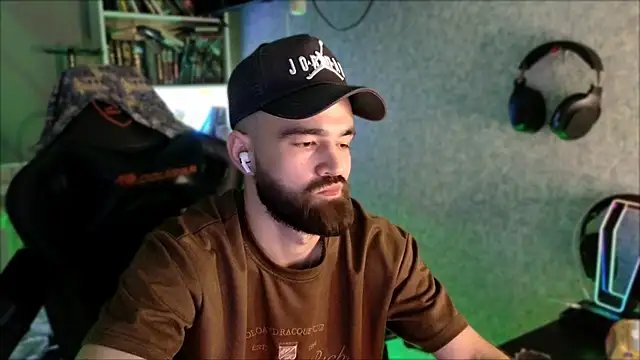 Chat XXX en directo de _Serious_Man