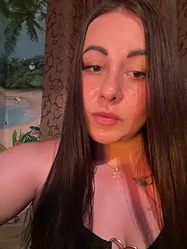 DaisyStreet XXX чат на живо