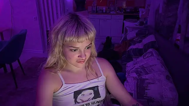 Chatroom XXX en direct de FreedaDeloach