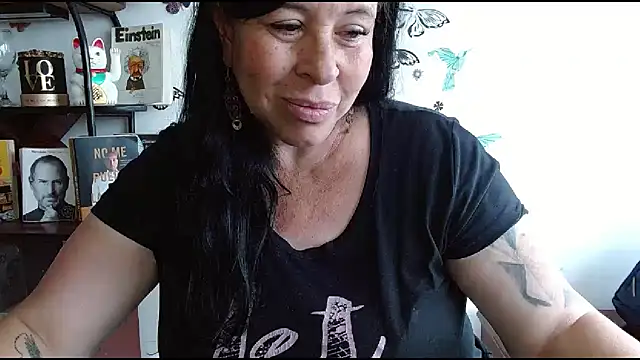 Czat XXX na żywo – LauraMallioni