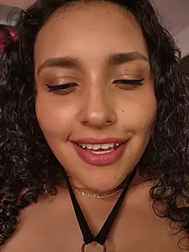 Lucy_Marin – Live XXX-chat