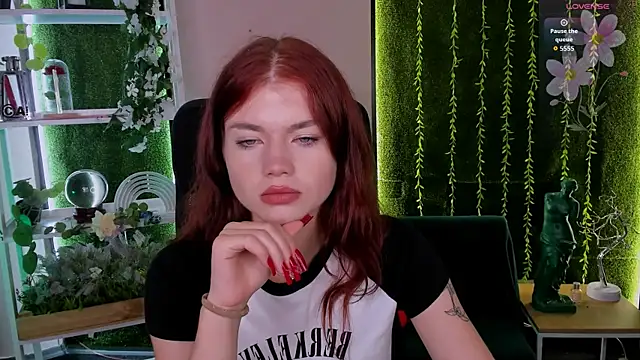 צ'אט XXX בשידור חי של isabel_wave