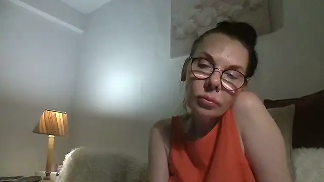 Sevaya Live XXX-Chat