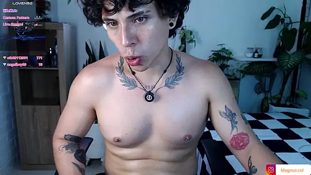 Magnuz_Col Chat XXX live