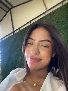 Chat XXX ao vivo de MystiqueXXX