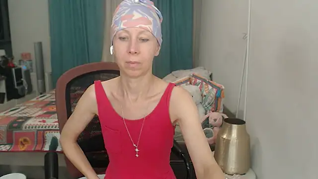 LuxuryNika – Live XXX-chat