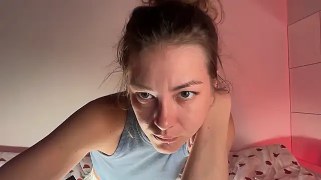 Hairytale Adlı Modelin Canlı XXX Sohbeti