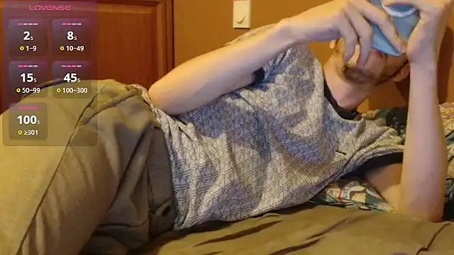Tombgy07 Chat XXX in diretta