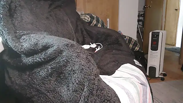 juneguy67 Live XXX Chat