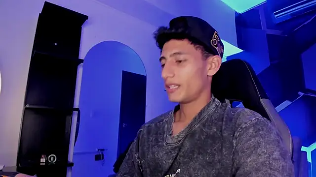 MaxiimoRomano_ 即時 XXX 聊天