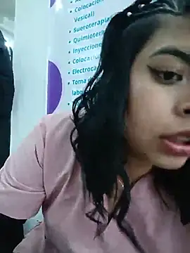 SOFIA-11_'s Live XXX Chat