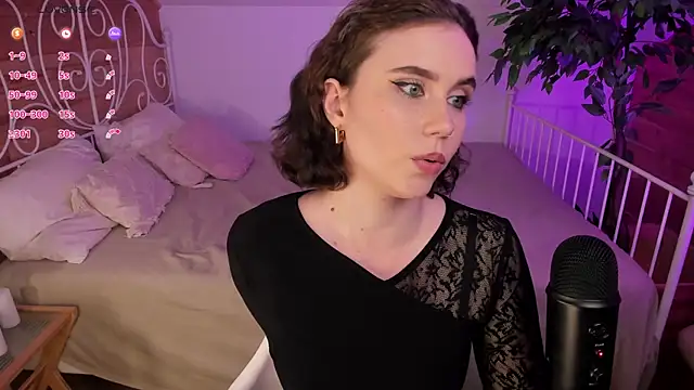 UnaMedison's Live XXX Chat