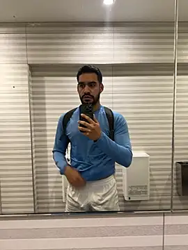 Chat XXX en directo de Leon__Hart_