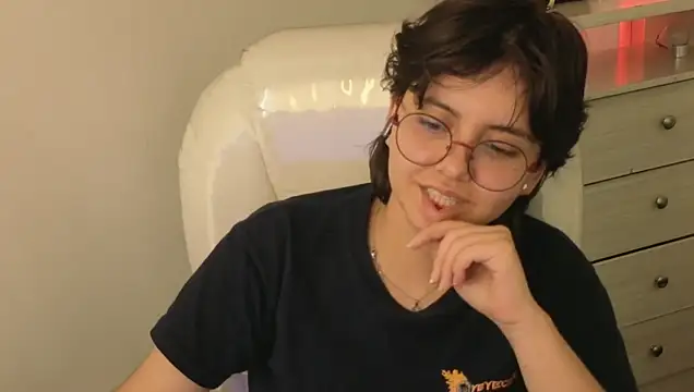 Nathaly_ds' Live XXX Chat
