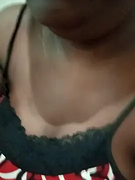Melofcl Adlı Modelin Canlı XXX Sohbeti