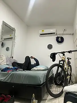 bigdick211292 라이브 XXX 채팅