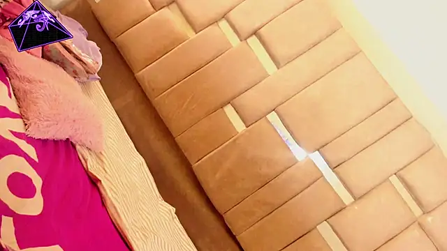 6sexybitchdirty66x Webcamshow