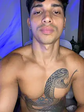 Czat XXX na żywo – David_Tresh5