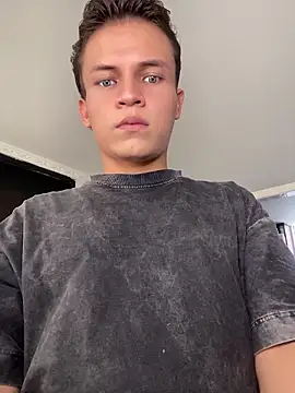 _Leo_Boy live XXX chat