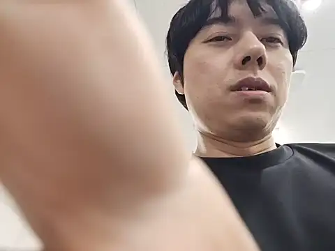whitebriefboyのライブXXXチャット