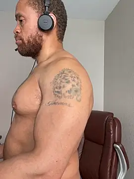 Fathero1time's Live XXX Chat