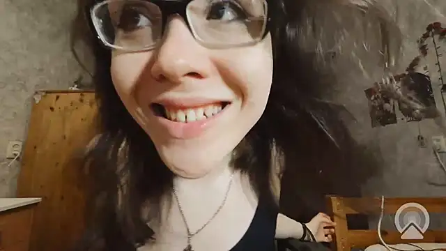 แชท XXX สดของ RachelSav