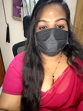 Czat XXX na żywo – Tamil_Shara