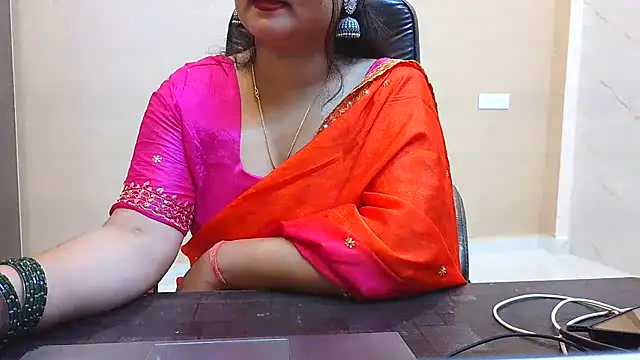 PUCHEJAAN's Live XXX Chat
